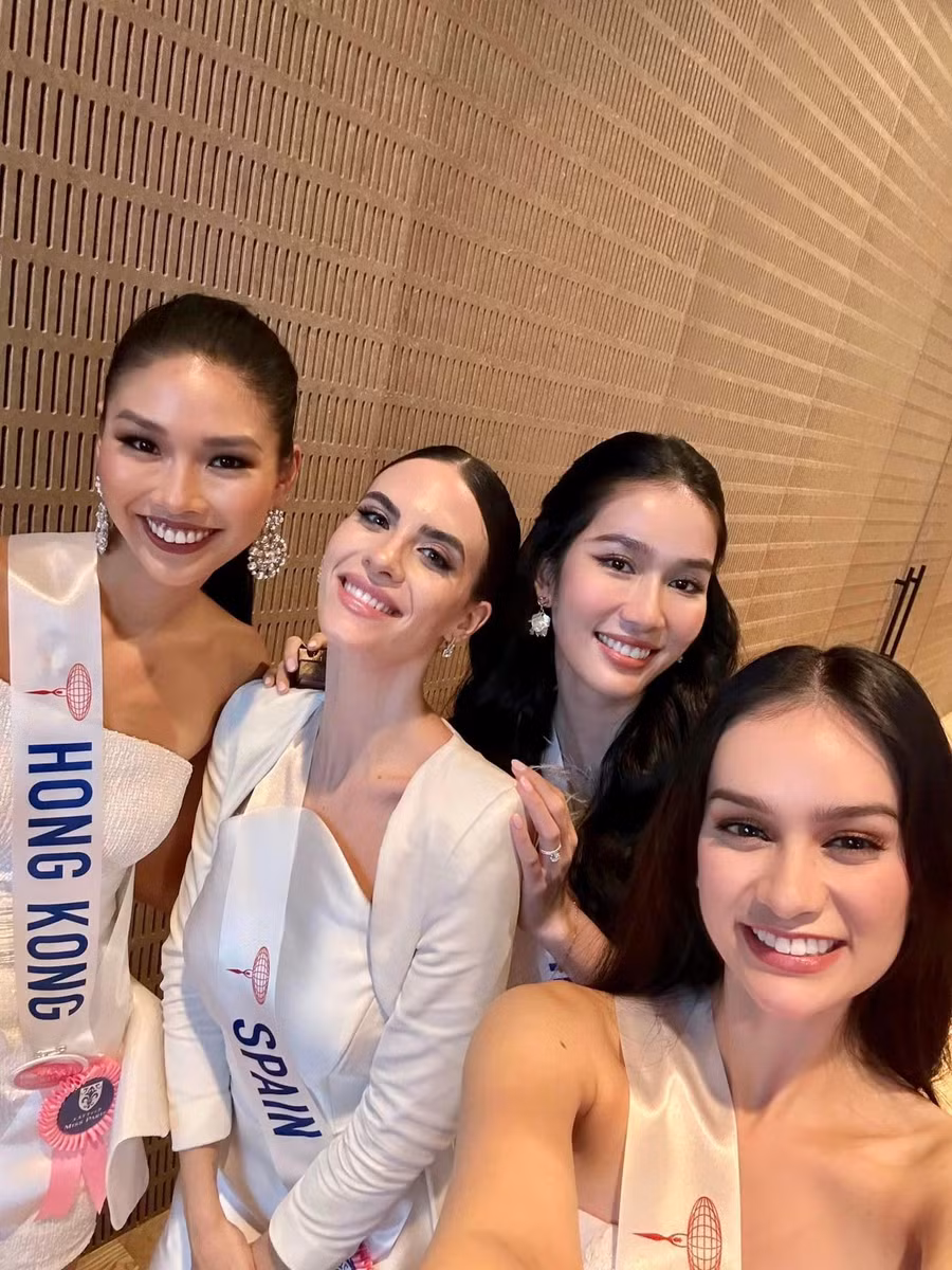 Phương Anh cùng các thi sinh khác góp mặt trong buổi định hướng và họp báo ra mắt Miss Visit Japan. Phương Anh cùng các thi sinh khác góp mặt trong buổi định hướng và họp báo ra mắt Miss Visit Japan.