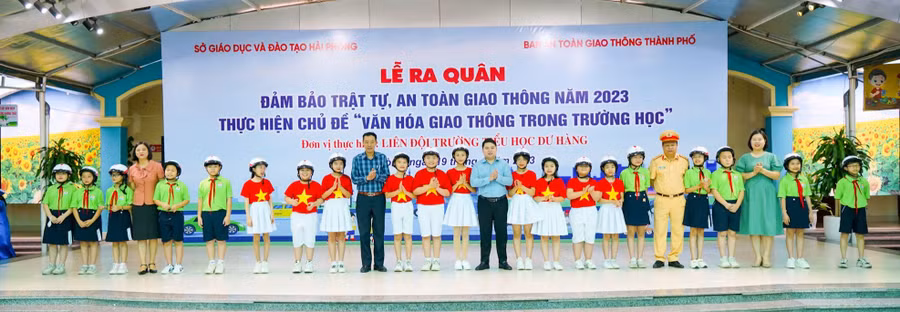 Chủ đề an toàn giao thông năm 2023 là “Văn hóa giao thông trong trường học”.