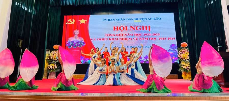 Hội nghị Tổng kết năm học 2022-2023 của huyện An Lão.