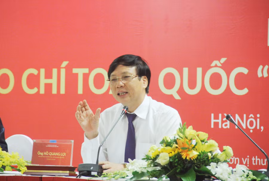 Ông Hồ Quang Lợi phát biểu tại họp báo Ảnh: Cao Từ