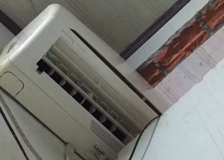 Cuoi phat ngat voi xu huong lap dieu hoa kieu moi cho mua he: 1 dieu hoa khoe, 2 phong vui! - Anh 2