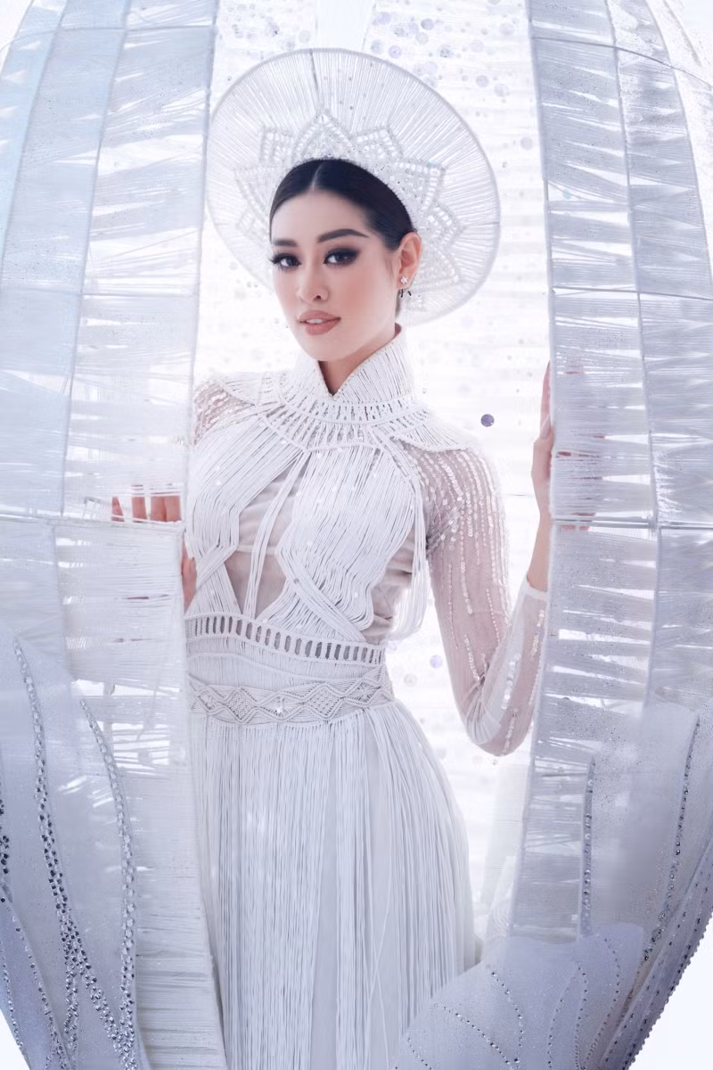 Nguyễn Trần Khánh Vân xuất sắc lọt top 20 "Hoa hậu của các Hoa hậu" ảnh 2