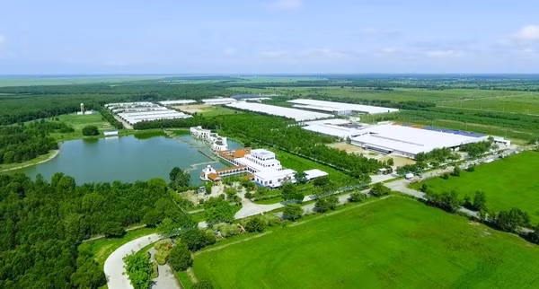 Toàn cảnh “resort” bò sữa Vinamilk Tây Ninh, một trong 13 trang trại của Vinamilk tại Việt Nam.