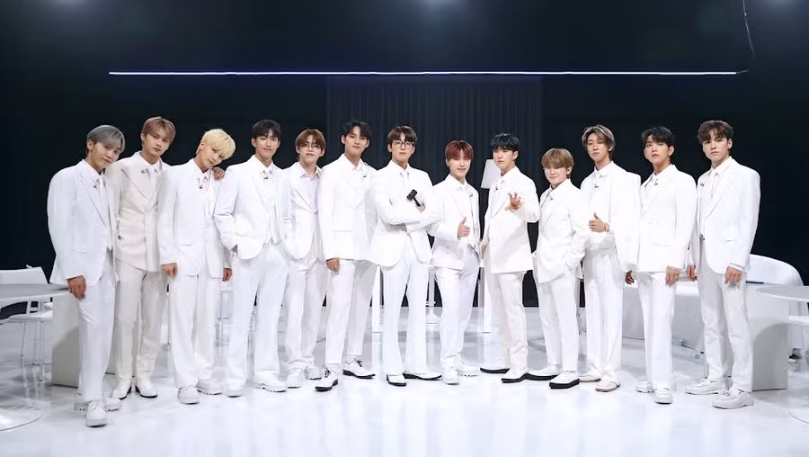 BTS dẫn đầu danh sách 10 nhóm nhạc nam xuất sắc nhất mọi thời đại ảnh 1