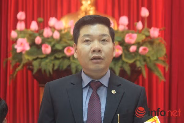 Ông Nguyễn Trường Sơn – Phó Chủ tịch UBND quận Nam Từ Liêm trao đổi với phóng viên chiều 6/1
(Ảnh: ND)