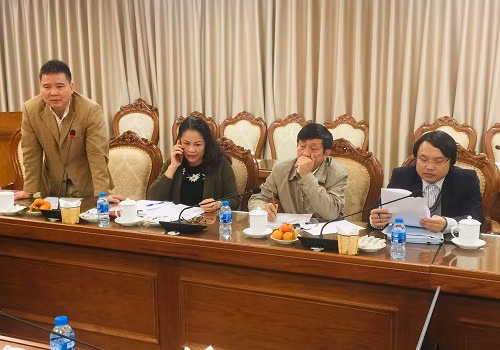 Ông Trần Kim Tự - Phó Cục trưởng Cục Nhà giáo và Cán bộ quản lý giáo dục (Bộ GD&ĐT) - phát biểu tại Hội thảo