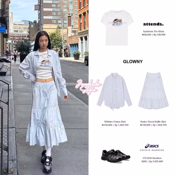 Trang phục mà Jennie mặc đến từ một thương hiệu địa phương ở Hàn Quốc có tên là GLOWNY. Cả ba món đồ này đều cháy hàng sau khi Jennie đăng ảnh.