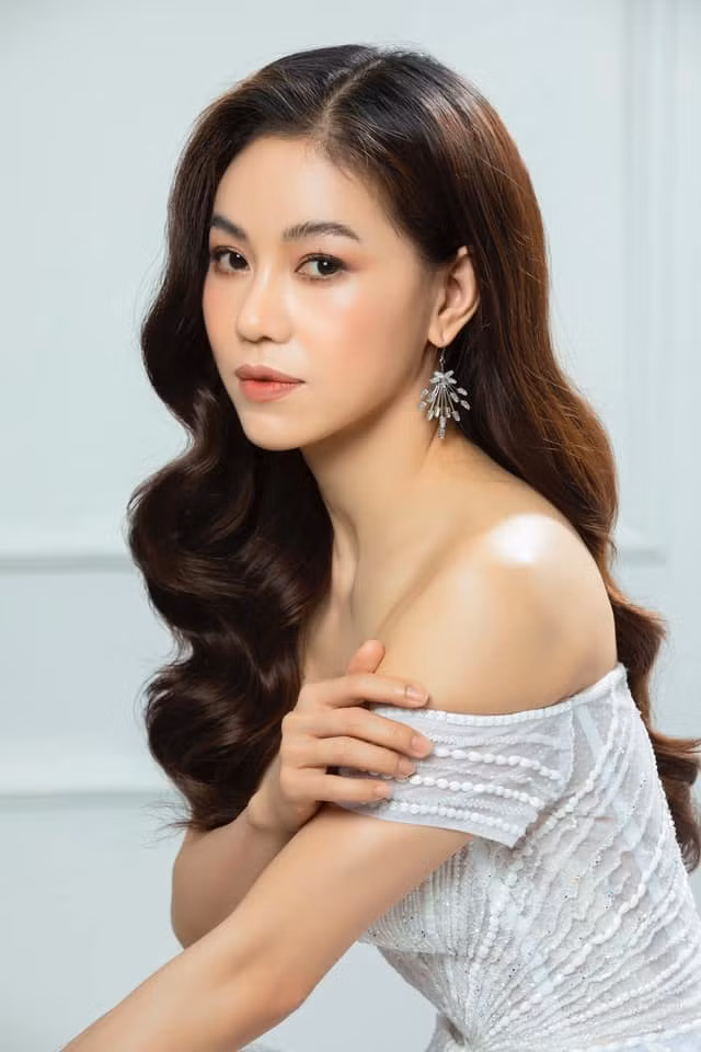 Bà Phạm Kim Dung - CEO Sen Vàng.