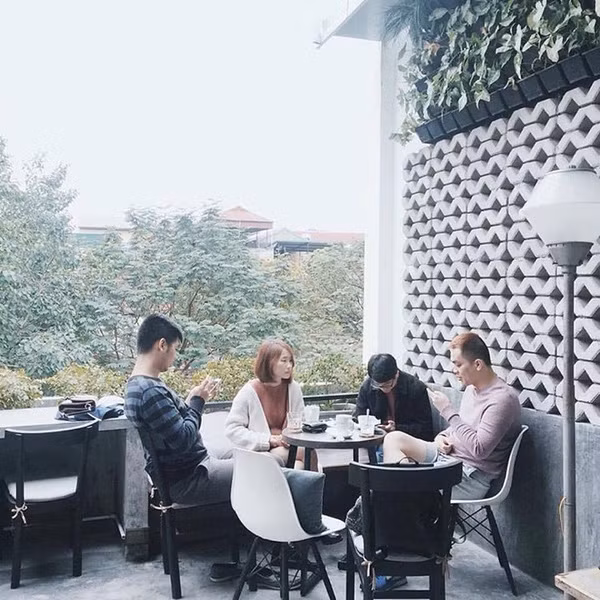 11 quán cà phê mở cửa xuyên Tết ở Hà Nội