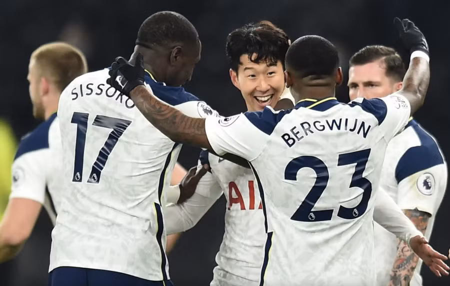 Ngôi sao Hàn Quốc kiến tạo cho Kane ấn định chiến thắng 2-0 ở trận derby Bắc London.