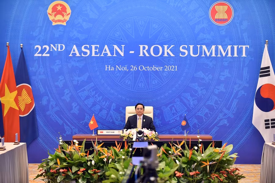 Thủ tướng Chính phủ Phạm Minh Chính tham dự Hội nghị Cấp cao trực tuyến ASEAN-Hàn Quốc lần thứ 22. Ảnh: VGP/Nhật Bắc.