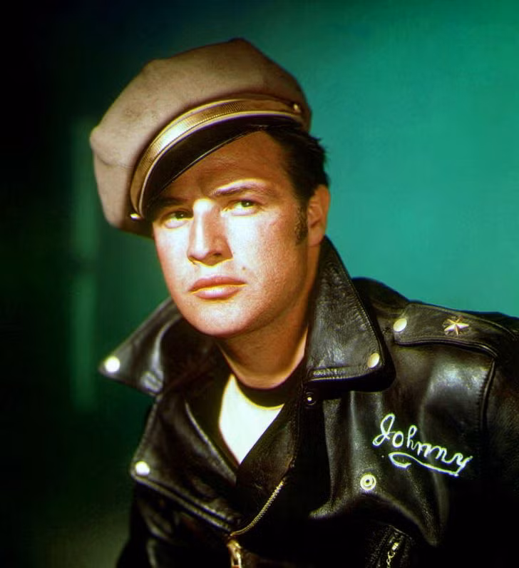 6. Marlon Brando thời trẻ