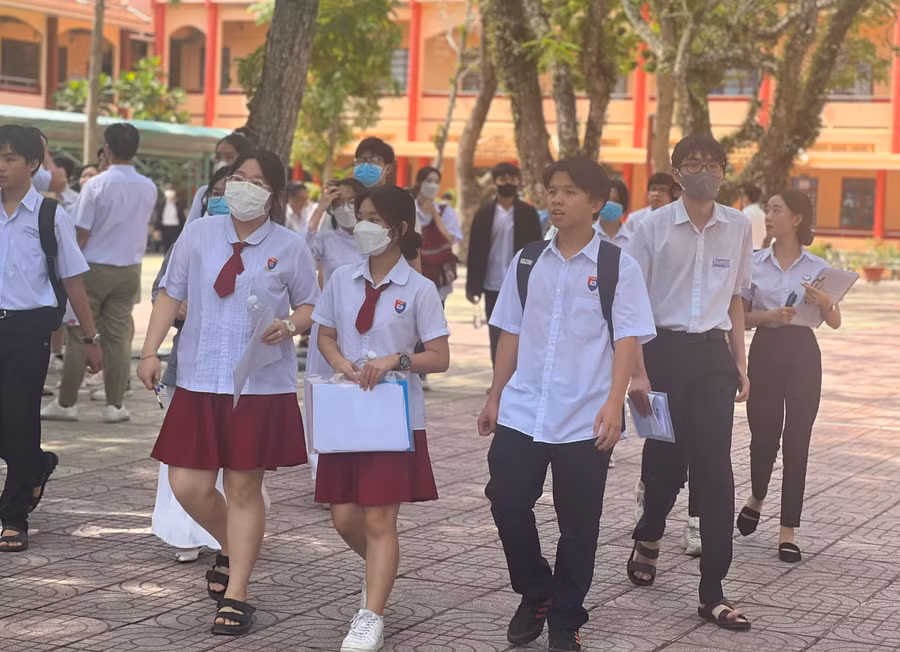 Học sinh Bình Dương trong Kỳ thi tốt nghiệp THPT 2023. Ảnh: Hồ Phúc