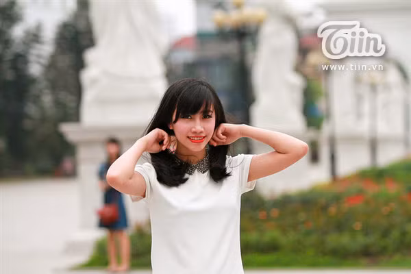 Nữ sinh Ngoại Thương học giỏi quản lí CLB ‘ruột’ của Hoa hậu người mẫu
