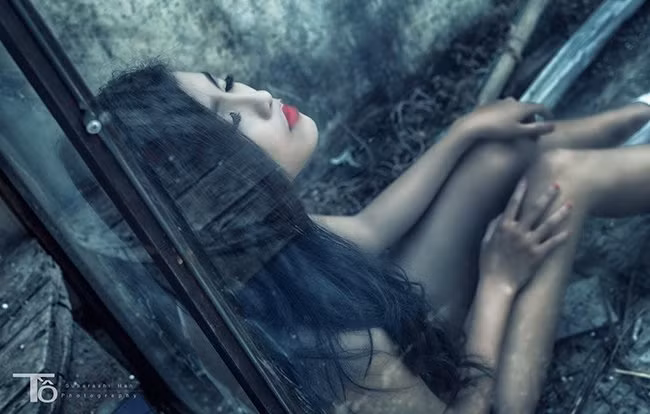 “Nữ lang y áo yếm": Không áo yếm mà ảnh nào cũng gợi cảm nghẹt thở ảnh 20