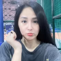 Hoa hậu Mai Phương Thúy tự tin khoe mặt mộc trẻ trung như thiếu nữ 