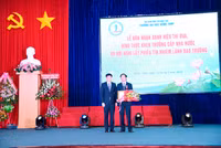 Trường ĐH Đồng Tháp đón nhận danh hiệu thi đua khen thưởng cấp Nhà nước ảnh 1