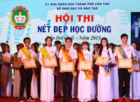 Cần Thơ: Sôi nổi đêm chung kết Hội thi “Nét đẹp học đường” ảnh 2 Cần Thơ: Sôi nổi đêm chung kết Hội thi “Nét đẹp học đường” ảnh 2