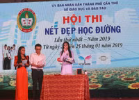 Cần Thơ: Sôi nổi đêm chung kết Hội thi “Nét đẹp học đường” ảnh 12 Cần Thơ: Sôi nổi đêm chung kết Hội thi “Nét đẹp học đường” ảnh 12