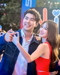 ‘Nữ thần màn ảnh’ Thái Lan công khai loạt ảnh 'đốn tim' cùng bạn trai
