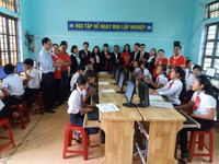 Prudential hỗ trợ thiết bị trường học cho học sinh Quảng Trị ảnh 2