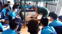 Học sinh hào hứng tham gia học tập trải nghiệm môn GDQP và AN ảnh 1