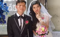 Những chuyện tình ""đũa lệch"" khiến dân mạng ngưỡng mộ ảnh 2