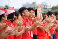 3000 tình nguyện viên xếp hình chim hạc mừng Hành trình đỏ thắng lợi