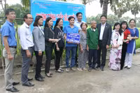 Ấm áp nghĩa tình Tết Sum vầy ảnh 6 Ấm áp nghĩa tình Tết Sum vầy ảnh 6