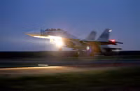 "Hổ mang chúa’ Su-30MK2 Việt Nam xuất kích trong đêm ảnh 6
