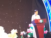Câu lạc bộ Nhà báo nữ Việt Nam mừng tuổi “trăng rằm” sung sức ảnh 4 Câu lạc bộ Nhà báo nữ Việt Nam mừng tuổi “trăng rằm” sung sức ảnh 4