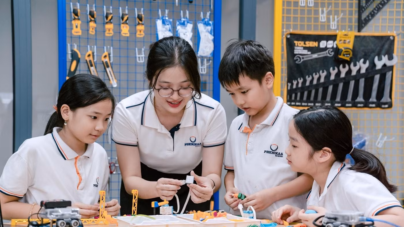 Trẻ cần được tự do lựa chọn trò chơi, sở thích và hoạt động phù hợp với mình, thay vì bị giới hạn bởi những khuôn mẫu giới.