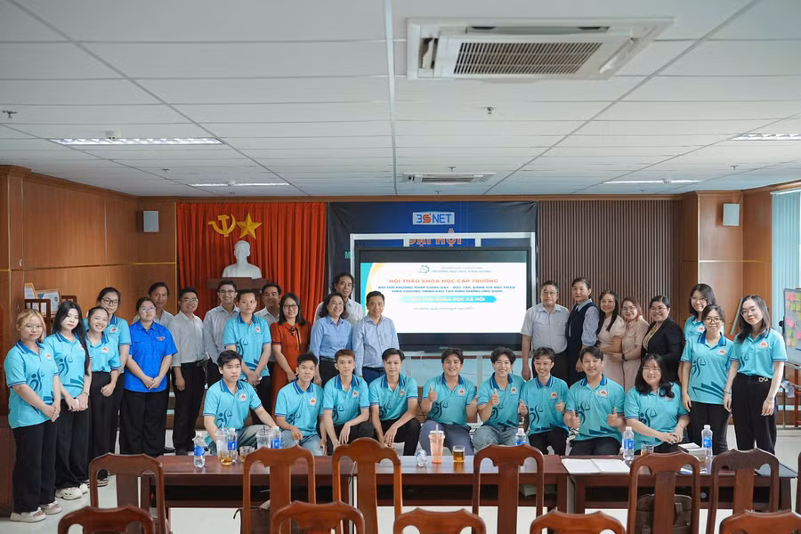 truong-dhkg-hoi-thao-1.jpg