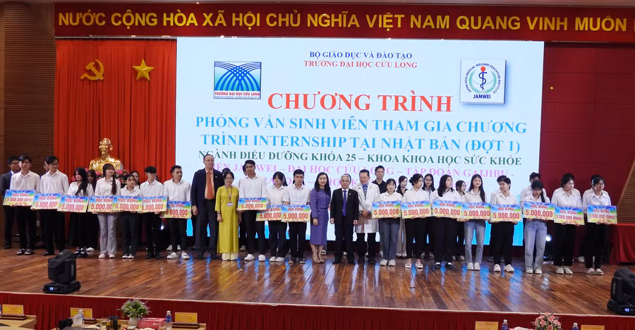 sv-dhcl-phong-van-4.png
