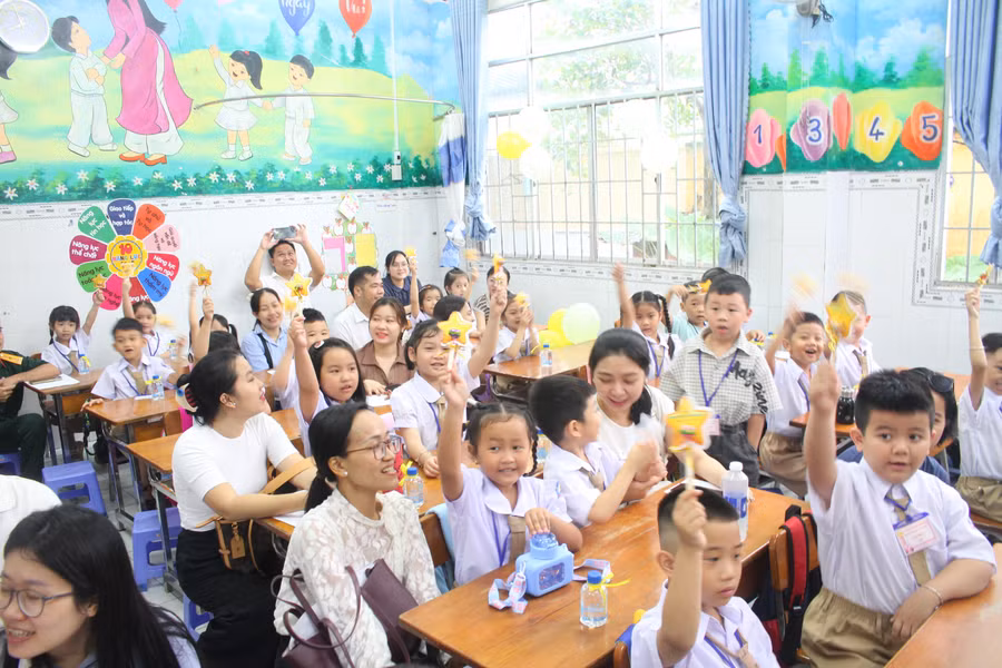 can-tho-tuu-truong-3.jpg