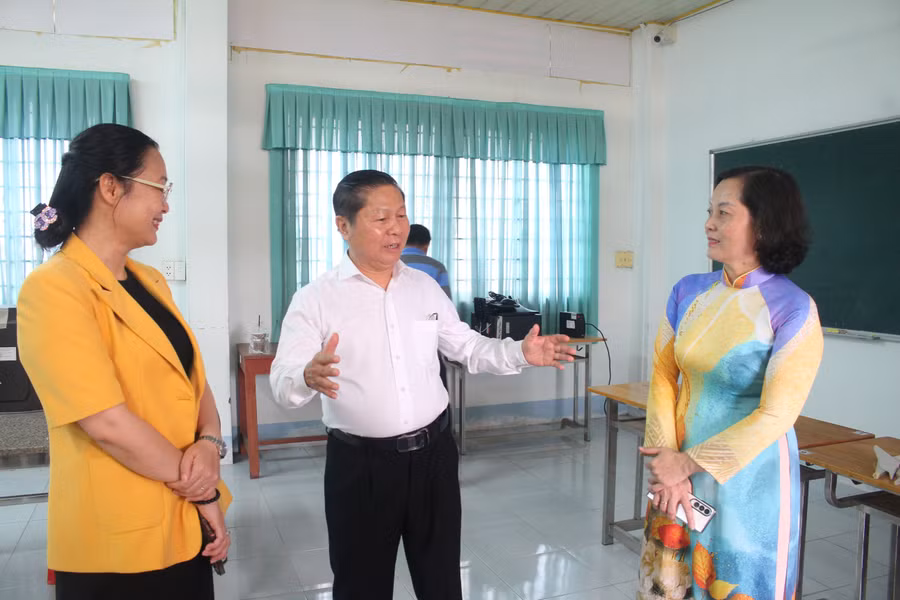 kiem-tra-thi-vinh-long-2.jpg