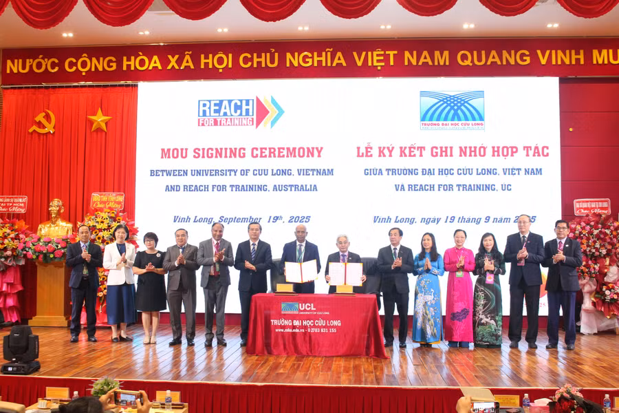 dhcl-tong-ket-dt-quoc-te-7.jpg