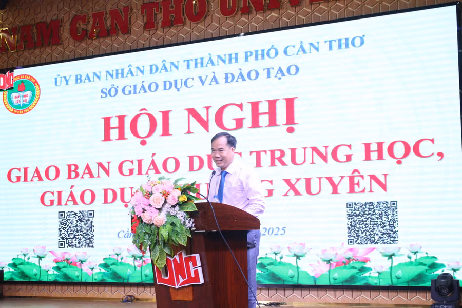 can-tho-trao-qd-ht-5.jpg