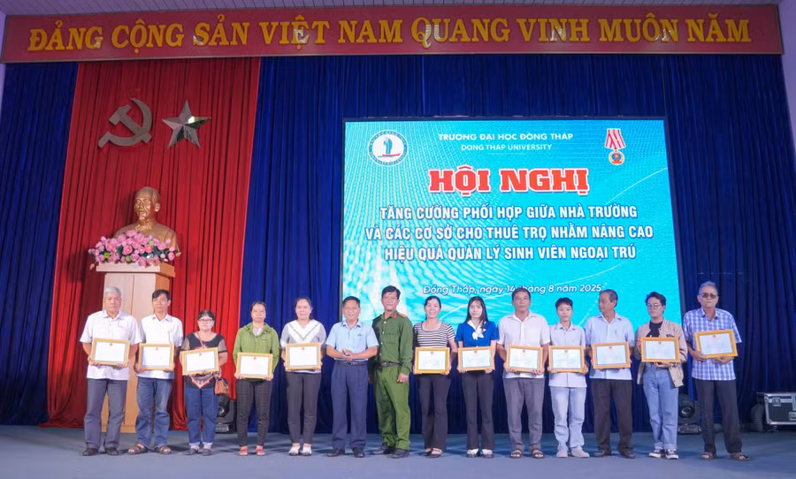 dh-dong-thap-dong-hanh-tan-sv-2.jpg