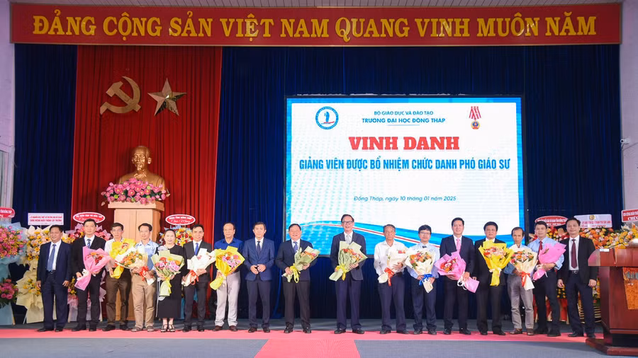 anh-1-7986.jpg
