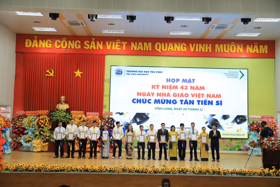 dhtv-ngay-nha-giao-6.jpg