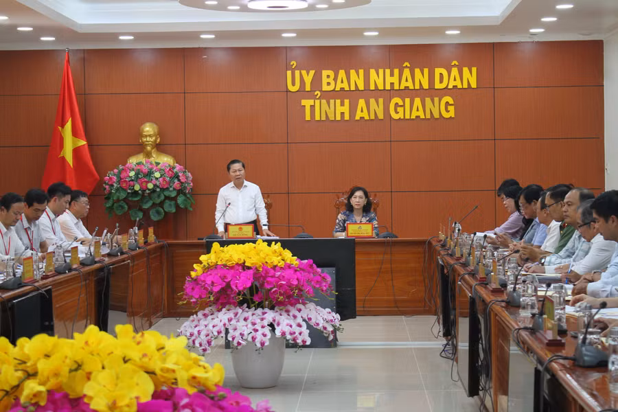kiem-tra-thi-an-giang-3.jpg