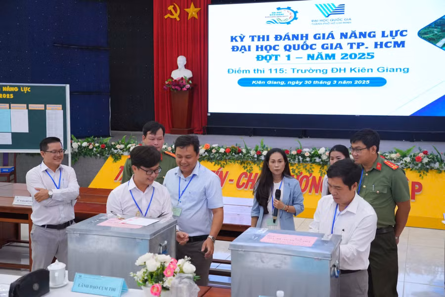 dhkg-thi-danh-gia-nang-luc-2.jpg