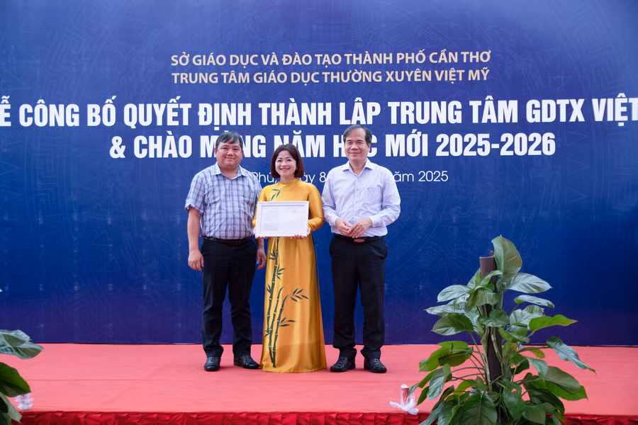 trung-tam-gdtx-viet-my-3.png