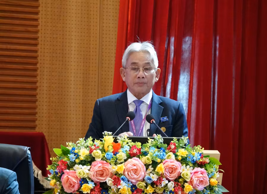 dhcl-hoi-thao-kh-suc-khoe-3.jpg