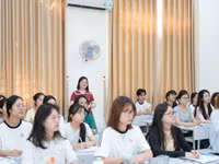 Quy định tiêu chuẩn, chế độ làm việc, xếp lương nhân sự hỗ trợ giáo dục đại học