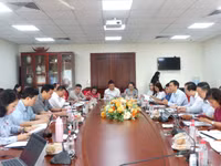 Quang cảnh buổi làm việc.