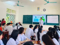 Giờ dạy học môn Giáo dục kinh tế và pháp luật tại Trường THPT Minh Đài (Phú Thọ).