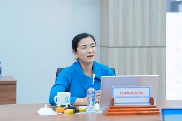 Bà Trần Thị Huyền, Giám đốc Sở GD&ĐT TP Cần Thơ.