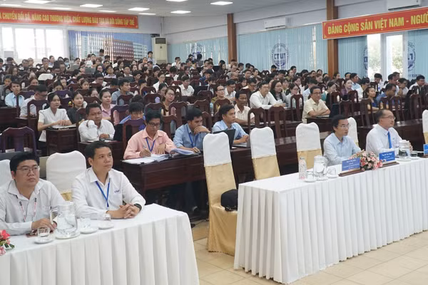 Quang cảnh lễ khai mạc khóa đào tạo.